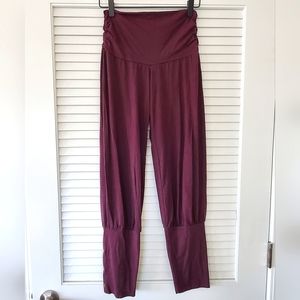 Maha Devi Peddle Pushers Balloon Shorts Joggers Berry Purple Size Small